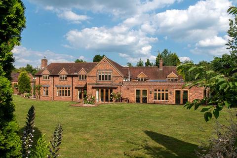 5 bedroom detached house for sale, Harvington, Kidderminster, Worcestershire