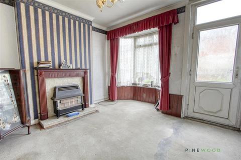 2 bedroom end of terrace house for sale, Creswell Road, Chesterfield S43