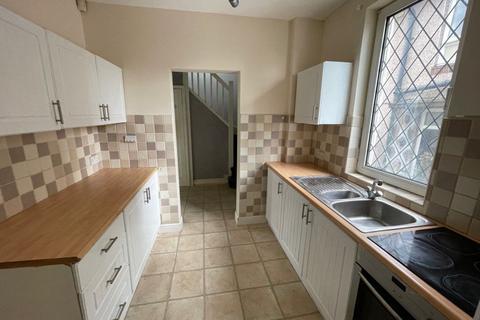 2 bedroom semi-detached house to rent, Doe Royd Crescent, Sheffield