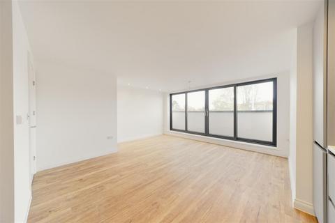 2 bedroom penthouse for sale, Binswood Mews, Rugby Road, Leamington Spa