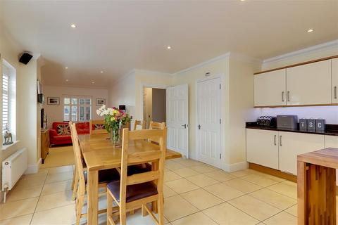 3 bedroom semi-detached house for sale, 85a Rowlands Road, Worthing BN11