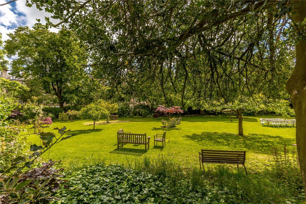 Crescent Gardens