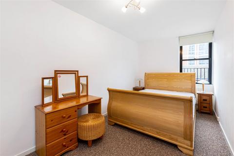 1 bedroom flat to rent, Longleat House, 18 Rampayne Street, Pimlico, London, SW1V