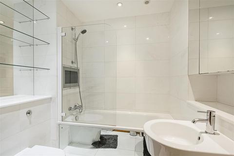 2 bedroom flat to rent, Romney House, 47 Marsham Street, Westminster, London SW1P