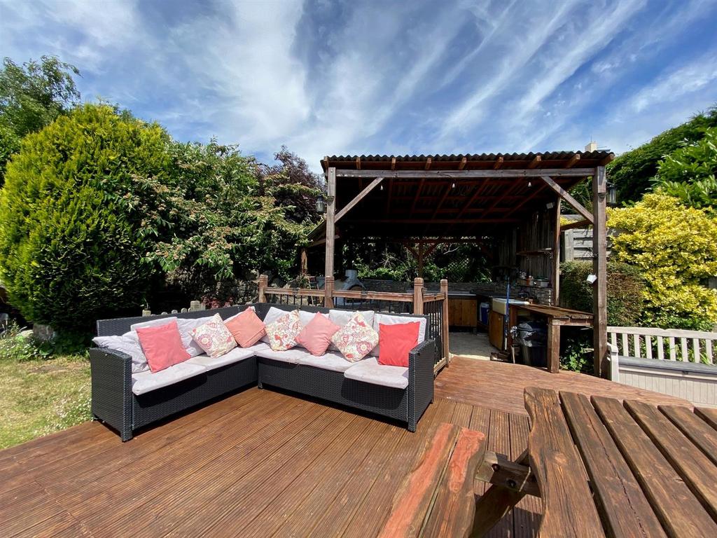 Seating area 2.jpg