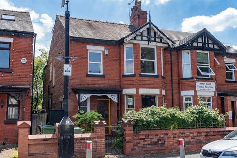 4 bedroom semi-detached house for sale, Ayres Road, Old Trafford, Manchester