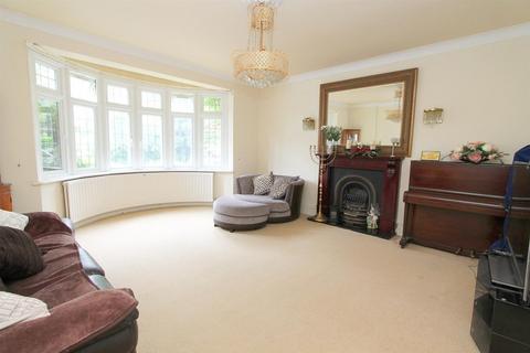 5 bedroom detached house for sale, The Drive, Wallington SM6