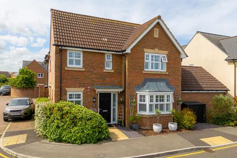 65 Cranesbill Road, Melksham, SN12 7GN