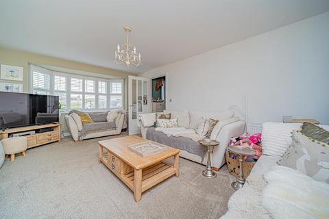 65 Cranesbill Road, Melksham, SN12 7GN