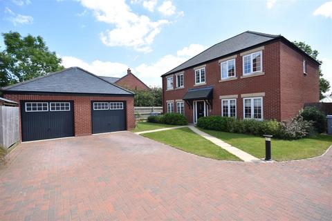 5 bedroom detached house for sale, Frederick Close, Sutton On Trent, Newark