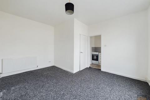 1 bedroom flat to rent, Kremlin Drive, Liverpool