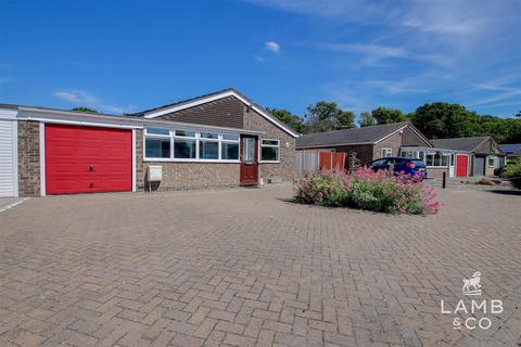 3 bedroom detached bungalow for sale, Clare Way, Clacton-On-Sea CO16