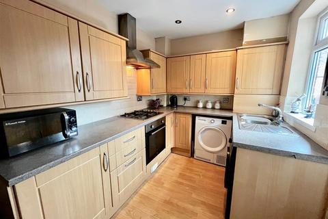 4 bedroom terraced house for sale, Dryden Road, Gateshead