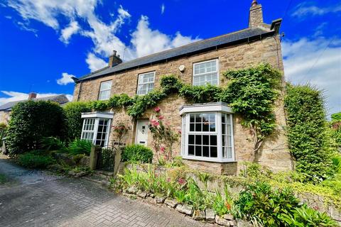 3 bedroom end of terrace house for sale, Temperance Yard, Ebchester, Consett