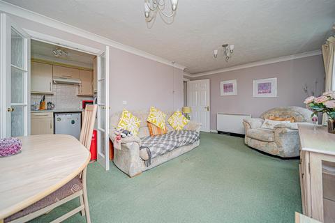 1 bedroom retirement property for sale, Lowbourne, Melksham SN12