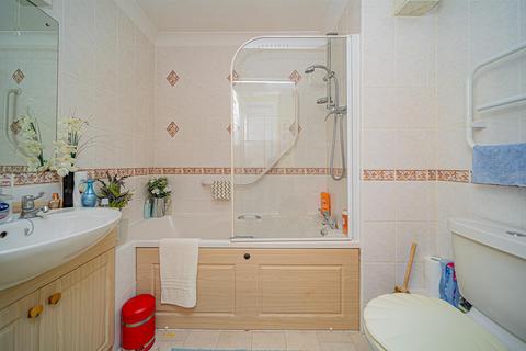 undefined, Lowbourne, Melksham SN12
