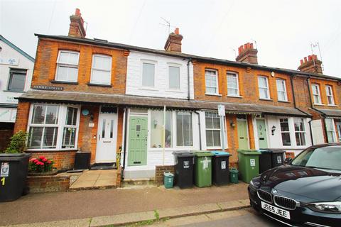 2 bedroom terraced house to rent, Henry Street, Hemel Hempstead