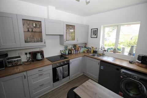 4 bedroom semi-detached house for sale, Doulton Gardens, Poole