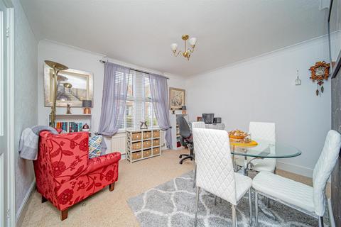 36 West End, Melksham, SN12 6HJ