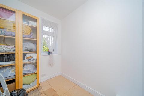 36 West End, Melksham, SN12 6HJ