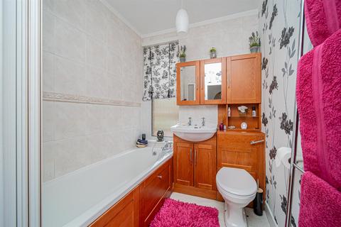 36 West End, Melksham, SN12 6HJ