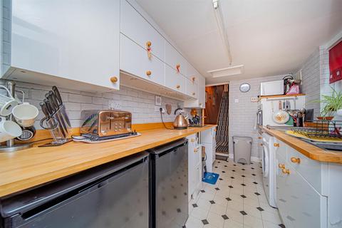 36 West End, Melksham, SN12 6HJ