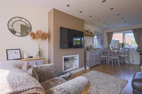 2 Thorley Drive, Cheadle, Stoke-on-trent, ST10 1SA