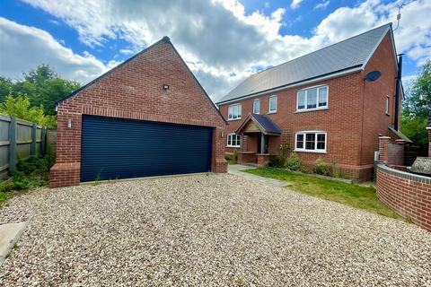 4 bedroom detached house for sale, South Marston, Swindon