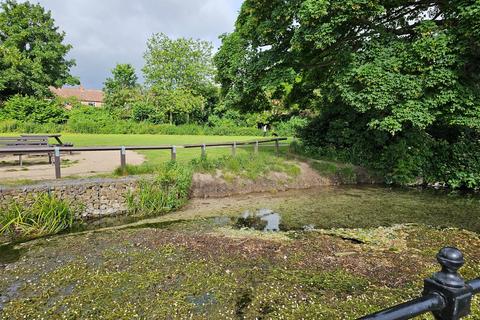 2 bedroom detached bungalow for sale, Beckside, Laundry Lane, Driffield, YO25 6DD