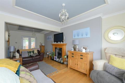 5 bedroom semi-detached house for sale, Mytton Grove, Copthorne, Shrewsbury