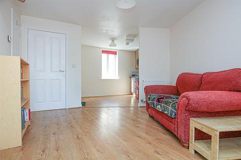 2 bedroom end of terrace house for sale, Ox Meadow, Cambridge CB25