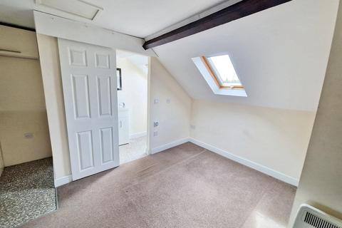 1 bedroom apartment for sale, Coychurch Road, Pencoed, Bridgend, CF35 5NG