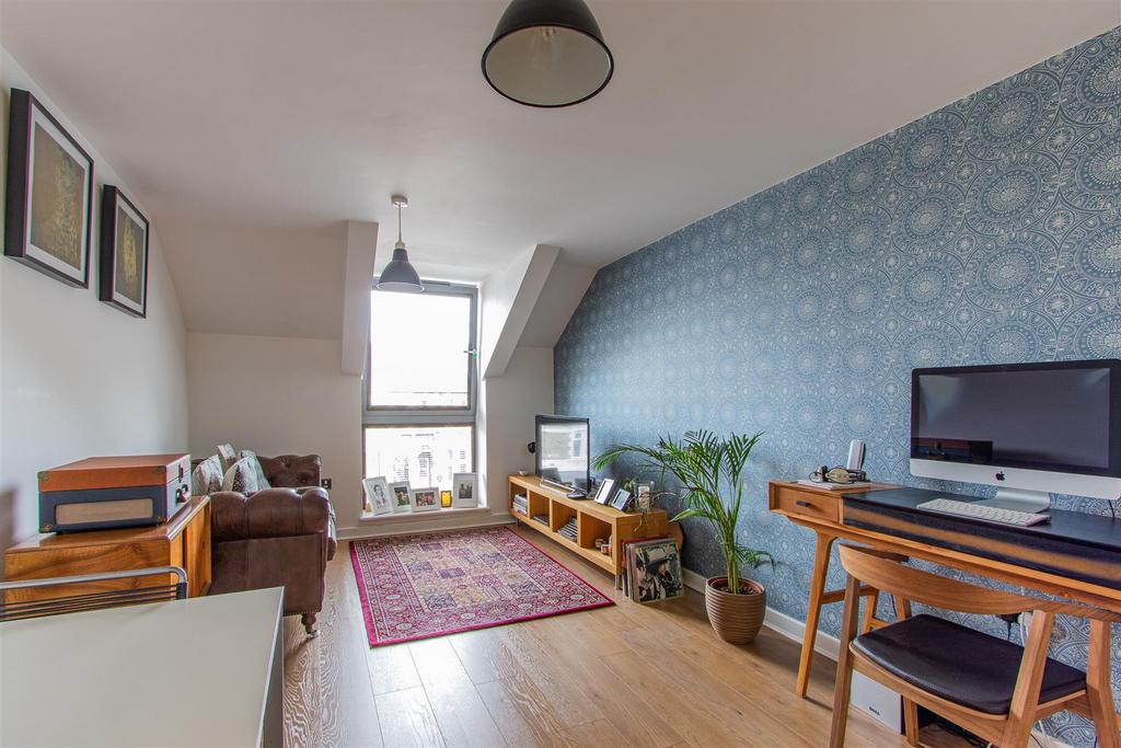 Cathays Terrace 190, 11-4.jpg