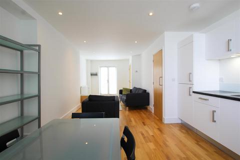 2 bedroom apartment to rent, Paradise Street, Cambridge CB1