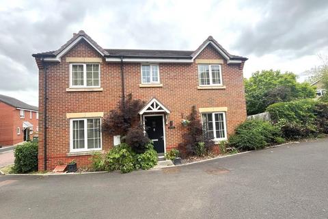 4 bedroom detached house for sale, Banks Road, Badsey, Evesham