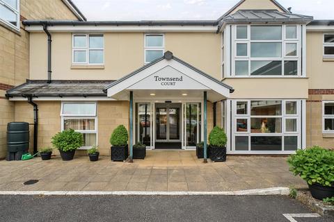2 bedroom retirement property for sale, Townsend Court, Malmesbury