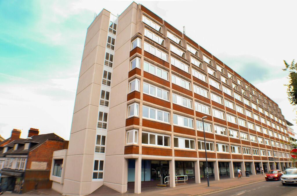 Prosperity House*, Derby DE1 2 bed flat £800 pcm (£185 pw)
