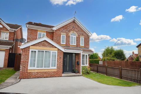 4 bedroom detached house for sale, Sorrel Way, Gillingham