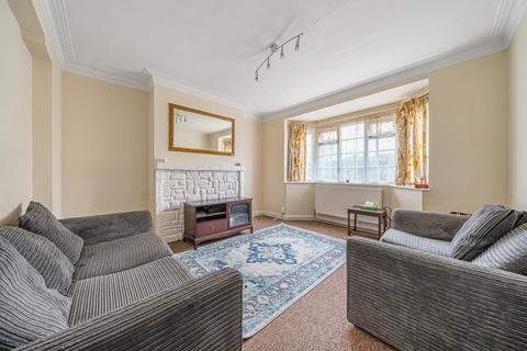2 bedroom flat to rent, Kenton Lane, Harrow HA3