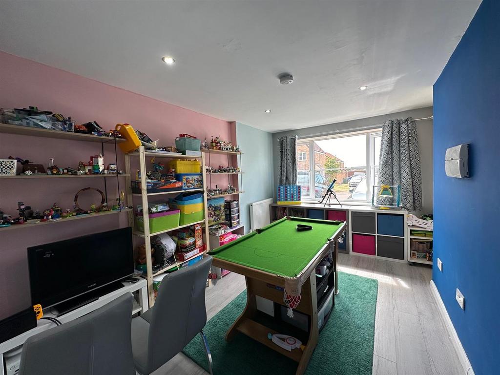 Play Room/Study (Formerly Garage)