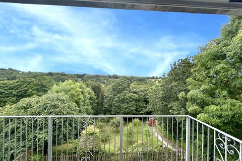 39 Gwealhellis Warren, Helston, TR13 8PQ