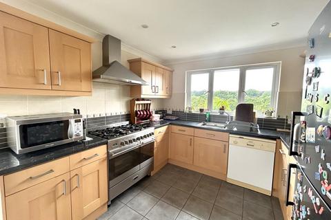 39 Gwealhellis Warren, Helston, TR13 8PQ