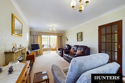 3 bedroom detached house for sale, Stepney Road, Scarborough