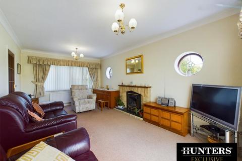 3 bedroom detached house for sale, Stepney Road, Scarborough