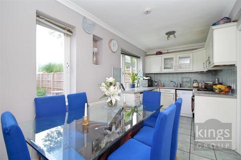 3 bedroom end of terrace house for sale, Barclay Road, Edmonton, N18