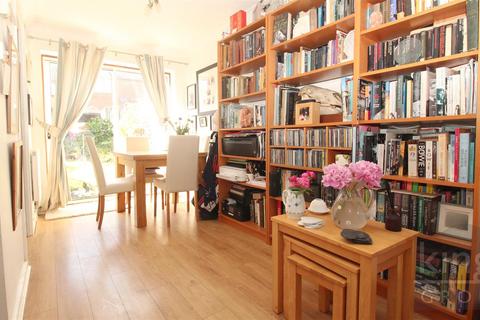 2 bedroom house for sale, The Briars, Hertford