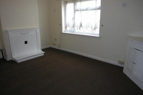 3 bedroom semi-detached house to rent, 65 Arthur StreetBlakenhallWolverhamptonWest Midlands