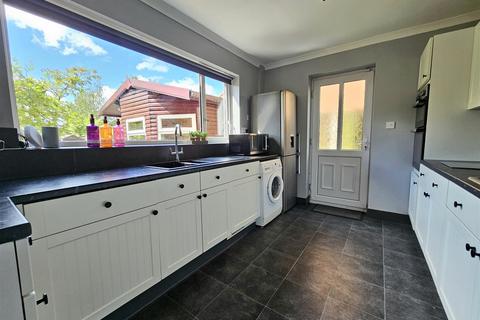 37 Belfield Road, Etwall, Derby, DE65 6JN