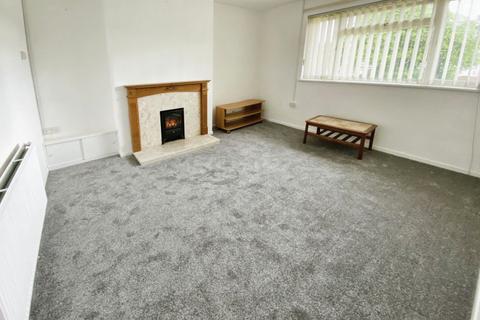 2 bedroom flat to rent, Hendre Road, Pencoed, Bridgend, CF36 6TN