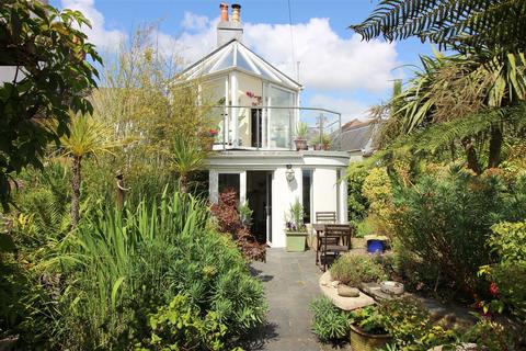 2 bedroom detached house for sale, Lower Fore Street, Saltash